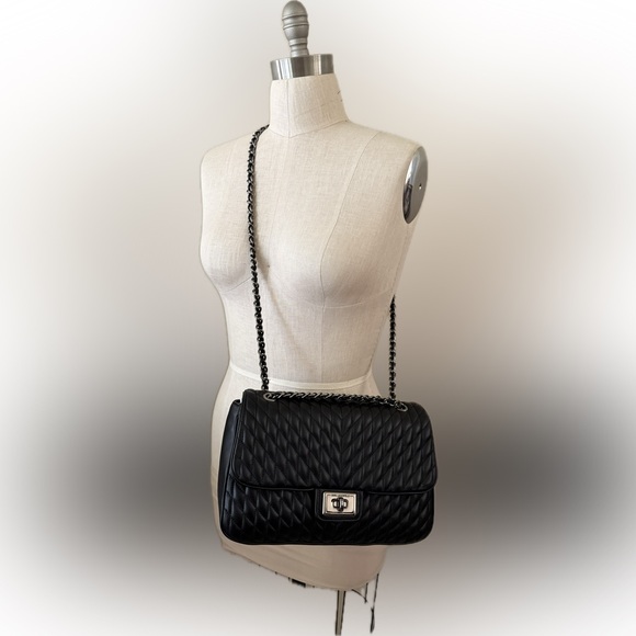 Karl Lagerfeld Black Quilted Lamb Leather Shoulder Bag - Picture 12 of 16